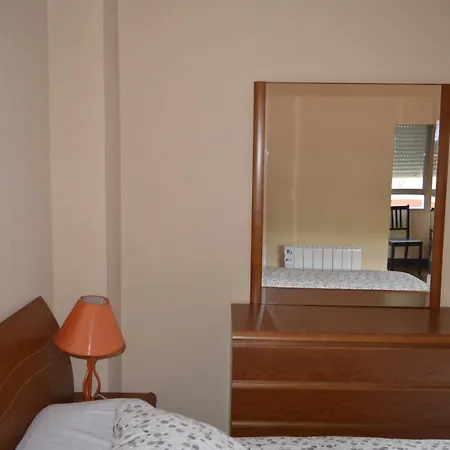 Apartamento 4 Minutos En Tren A Gran Via + Parking Gratis Bilbao